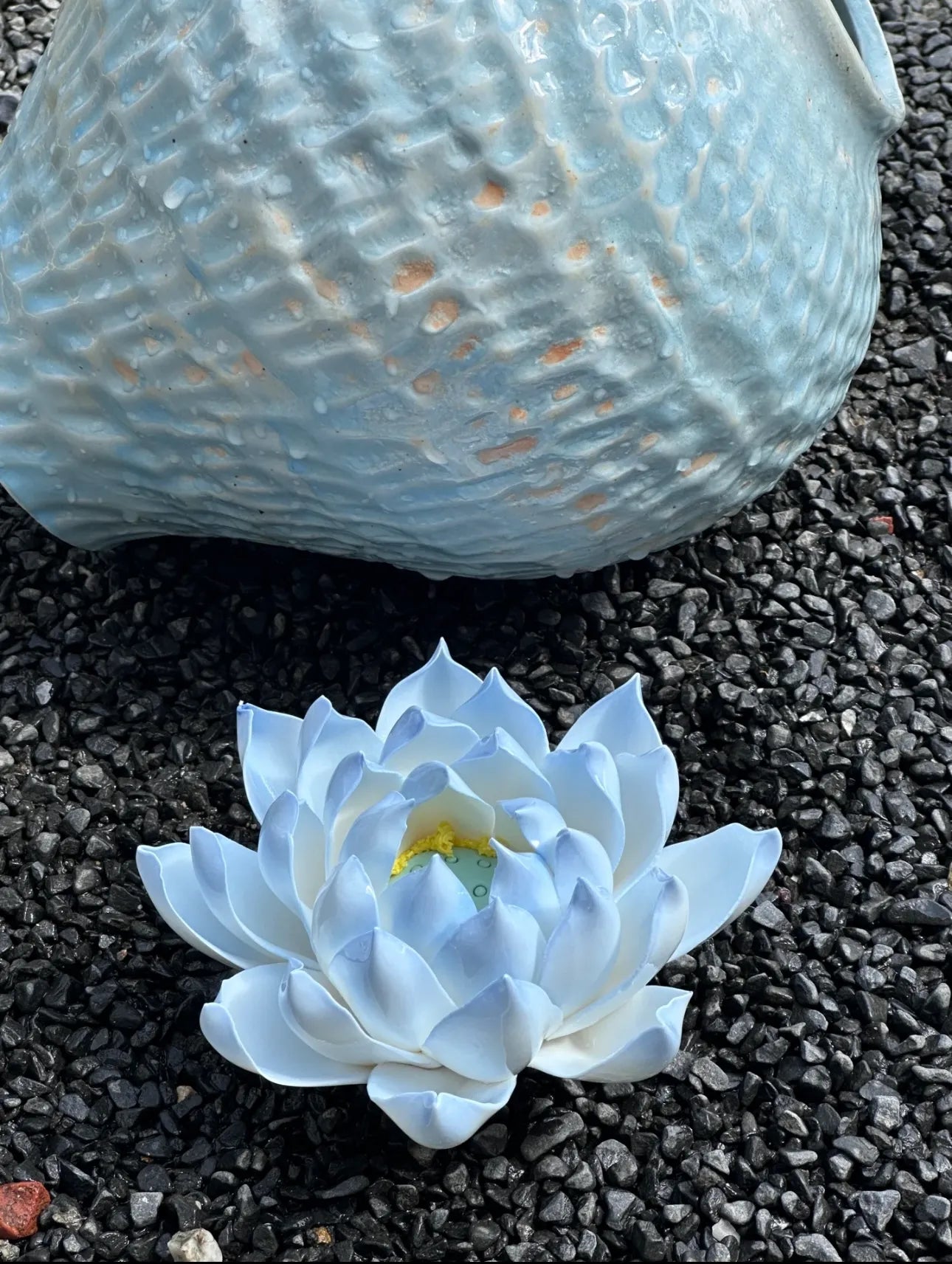 The Symbolism and Beauty of Ceramic Lotus Décor