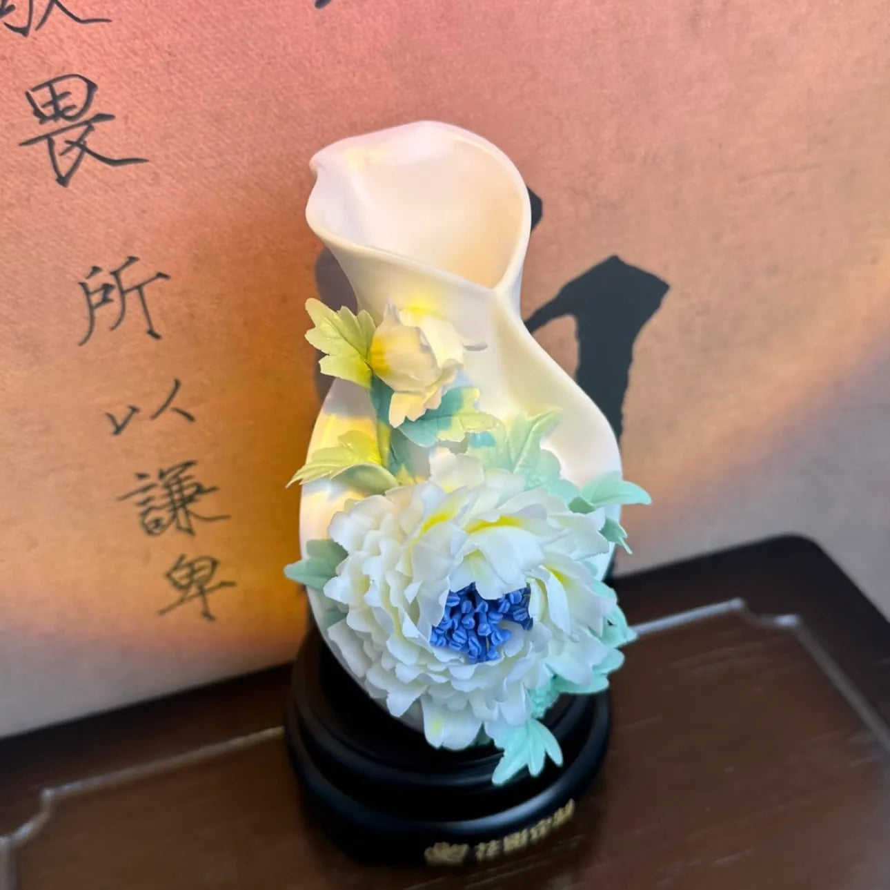 Handmade Ceramic Flower Vase – Artistic Home & Living Room Décor