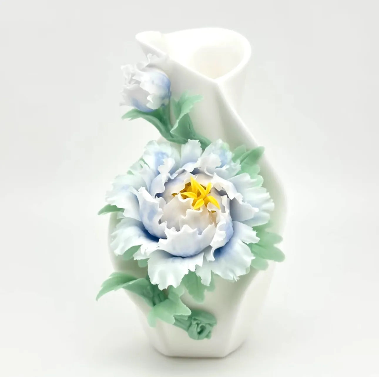 Ceramic Peony Vase – Elegant Handmade Pottery for Home Decoration