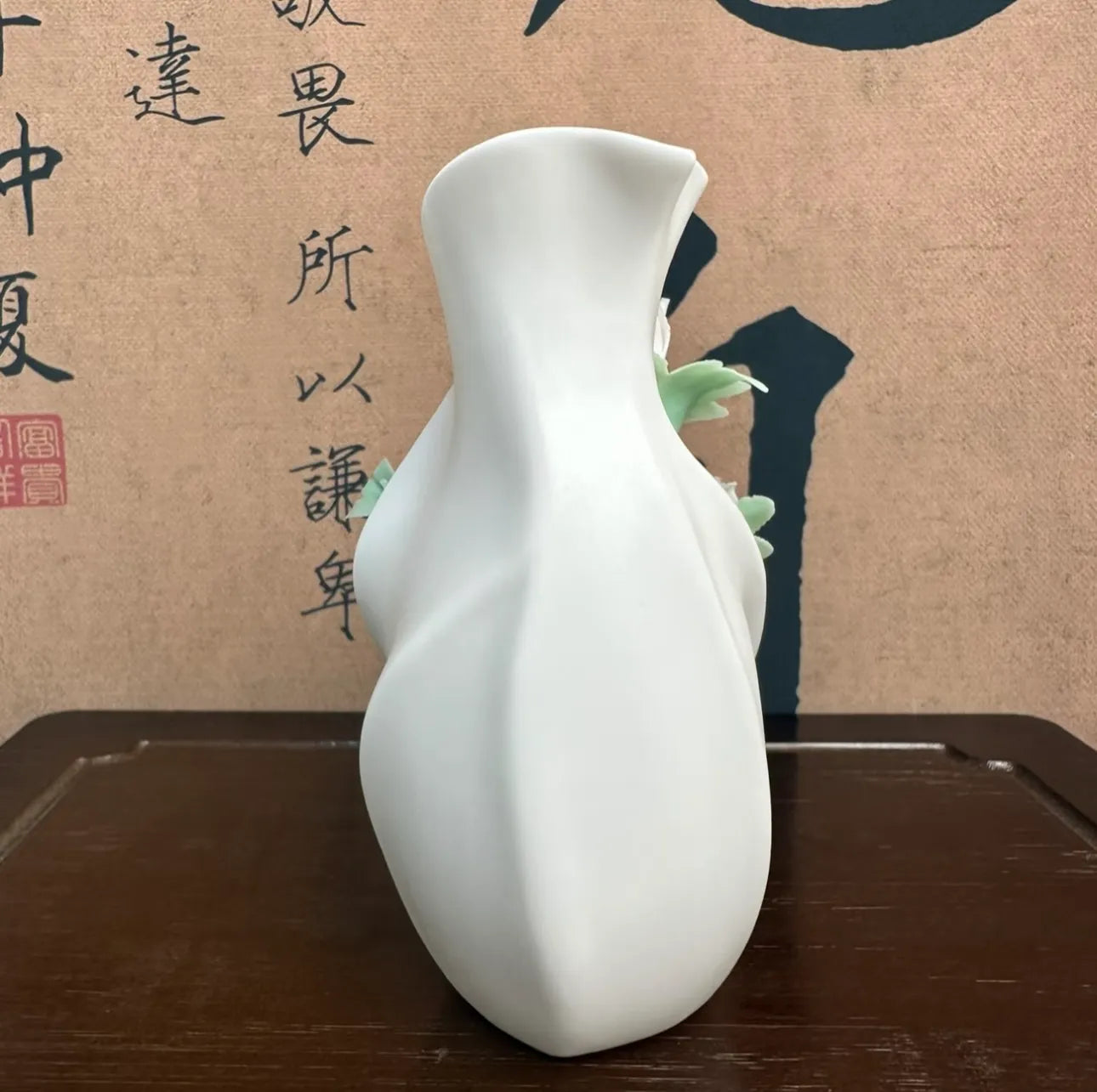 Ceramic Peony Vase – Elegant Handmade Pottery for Home Decoration