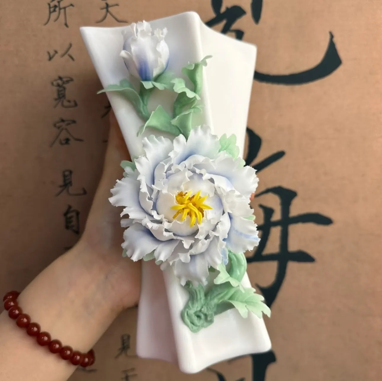 Modern Ceramic Vase – Handmade Art Décor for Entryway & Living Room