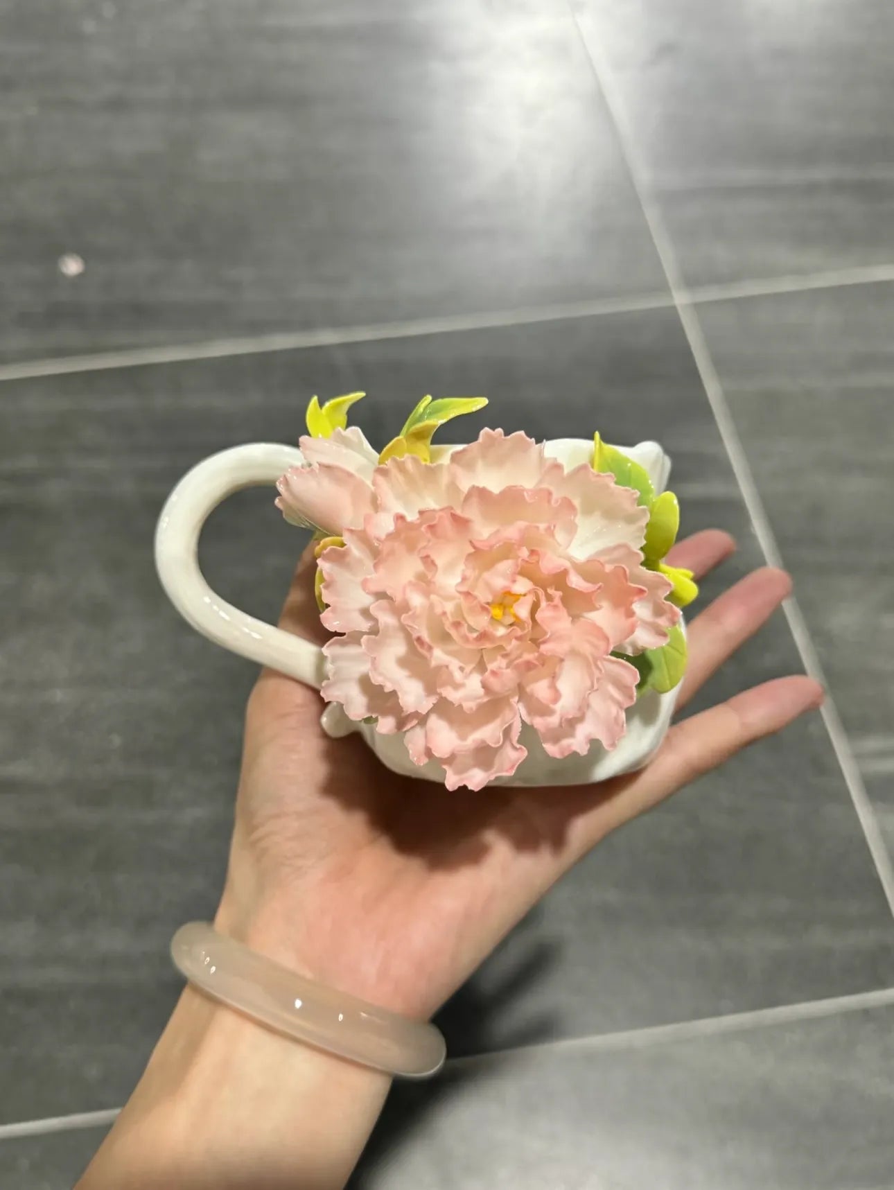 Handmade Ceramic Cup – Minimalist Pottery Mug for Coffee & Tea