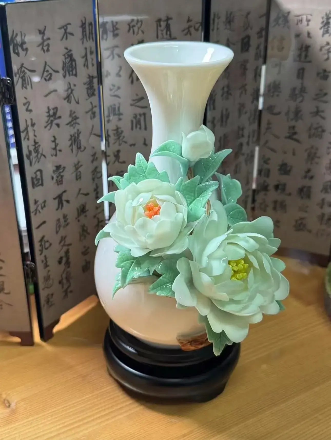 Luxury Peony Ceramic Vase – Stylish Handmade Pottery for Living Room Decoration