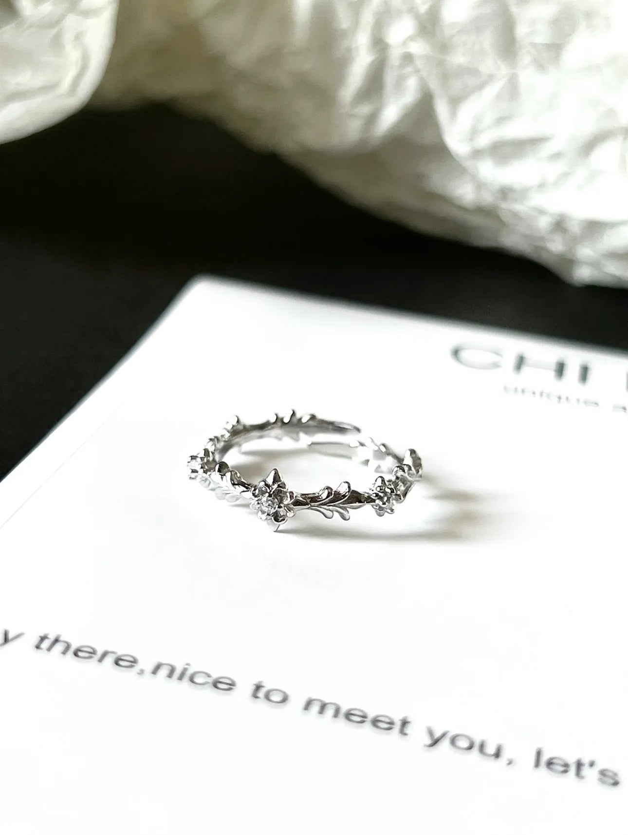 Snow Iris Flower Ring (opening can be adjusted)