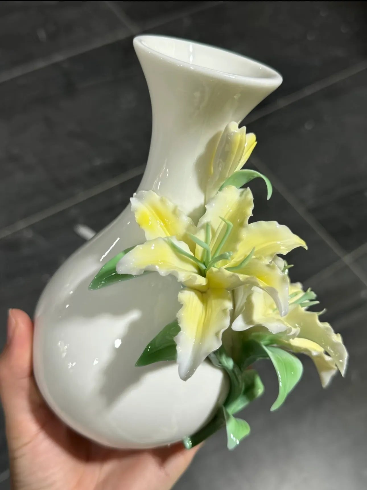 Ceramic Lily Vase - Pure Handmade Vase - Artistic Ornaments for Living Room