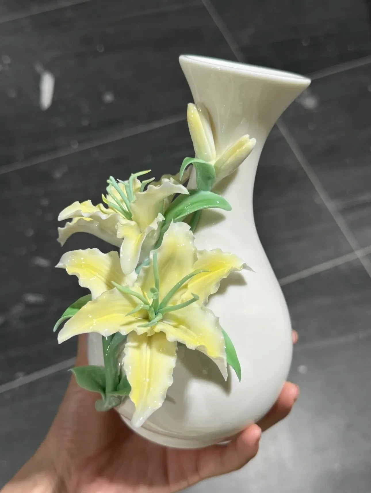 Ceramic Lily Vase - Pure Handmade Vase - Artistic Ornaments for Living Room