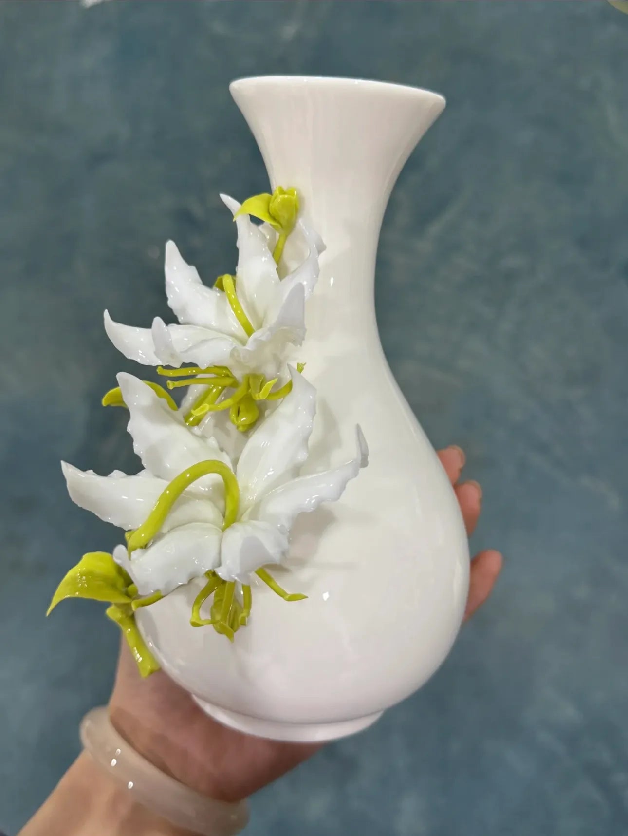 Ceramic Jialan Lily Vase - Pure Handmade Vase - Art Decorating for Living Room and Bedroom Entrance