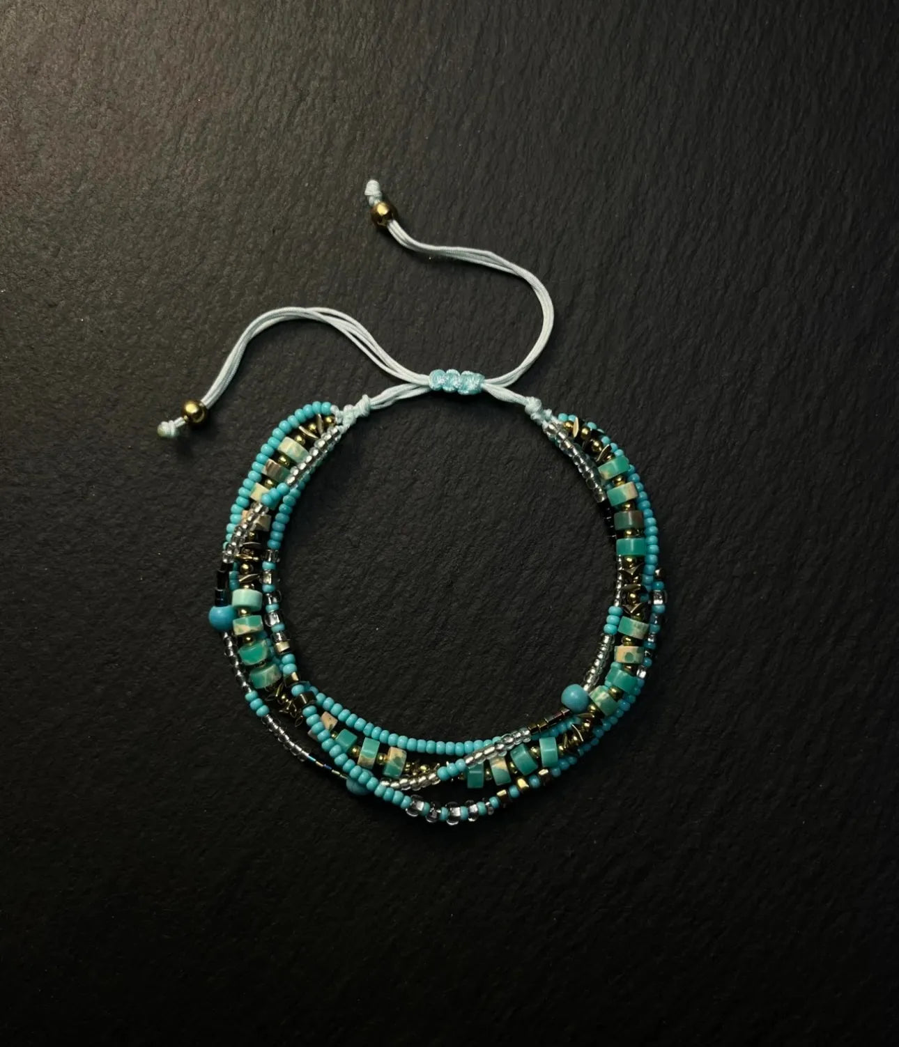 Vintage Turquoise Beaded Bracelet – Handmade Retro Jewelry