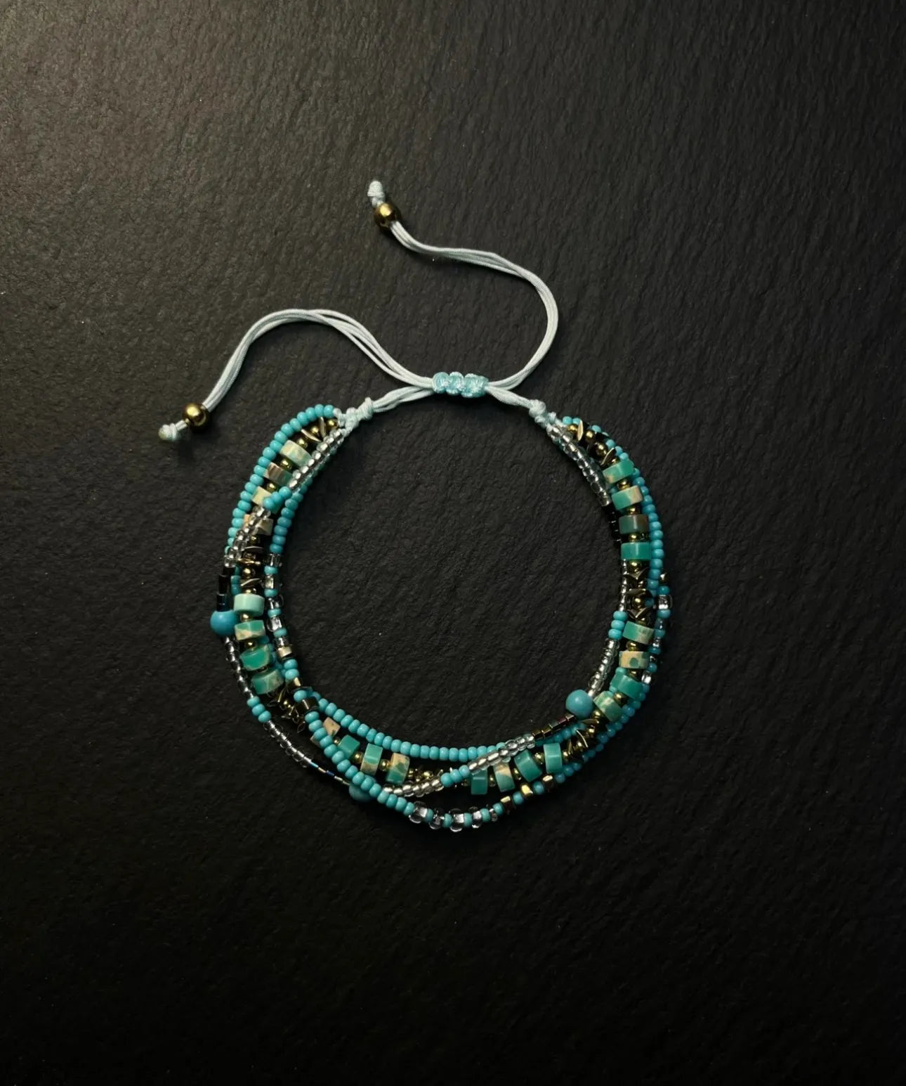 Vintage Turquoise Beaded Bracelet – Handmade Retro Jewelry